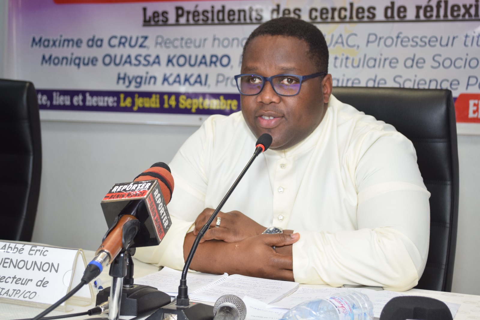 Bénin : Le Père Aguénounon décrit le prototype des acteurs politiques africains en général