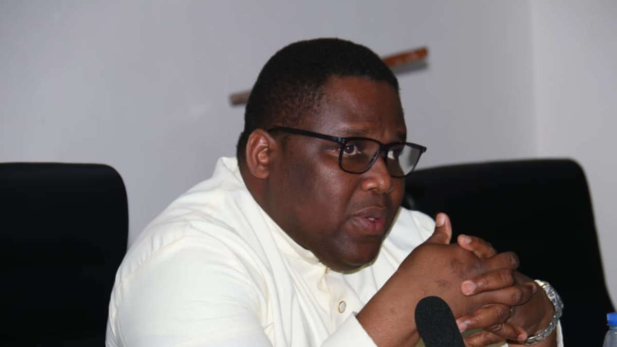 Yayi Boni à la tête des Démocrates : "le défi de la sédimentation des liens politiques" selon le Père Aguénounon