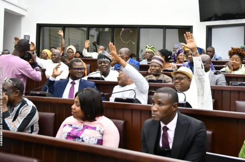  Bénin : L’Assemblée nationale adopte le projet de budget de l’Etat 2024
