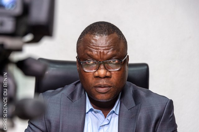  Bénin : Jacques Ayadji attaque l’article 151 du Code électoral devant la Cour constitutionnelle