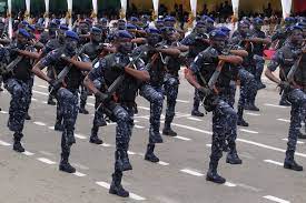  Police républicaine au Bénin :  Près de 400 officiers et sous-officiers mis à la retraite forcée