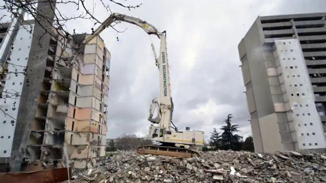 Démolition d’un immeuble à Togbin: La commission du dédommagement réagit