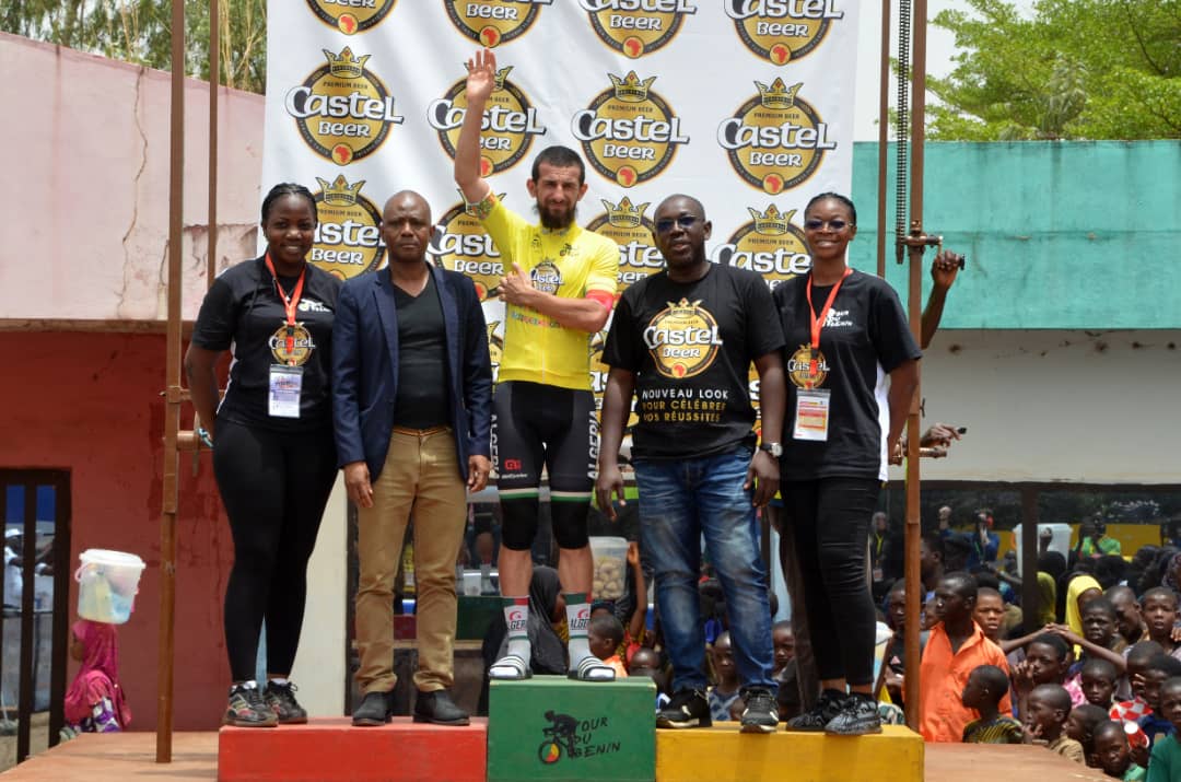 19ème tour cycliste international du Bénin : L’Algérien Lagab Azzedine enlève la 1ère étape