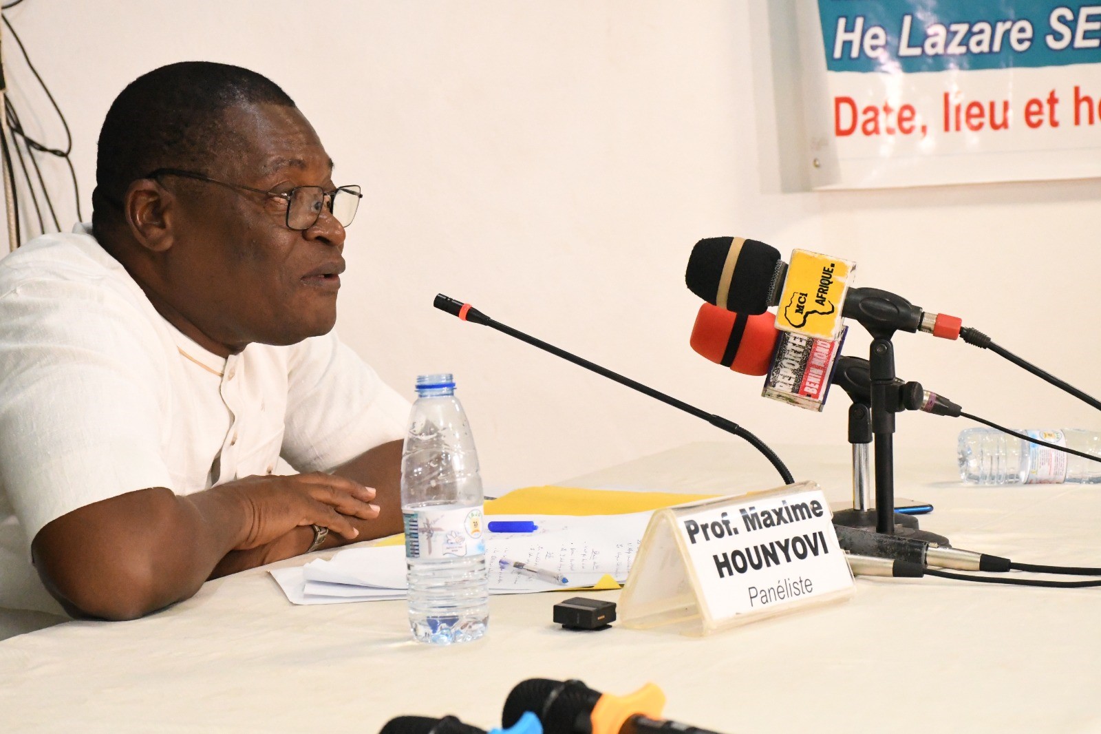 Résurgence des coups d’État : “Il faut apprendre à avoir une mentalité institutionnelle” conseille le Pr Hounyoyi