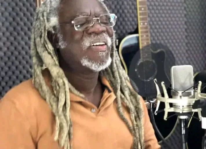 Crise Bénin – Niger : l’artiste reggae, Sabbat Nazaire réagit à la démarche de Soglo et Yayi