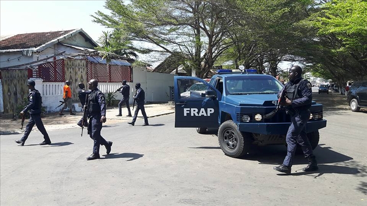 Non-port du casque : 1 mort dans un affrontement entre population et policiers à Sori