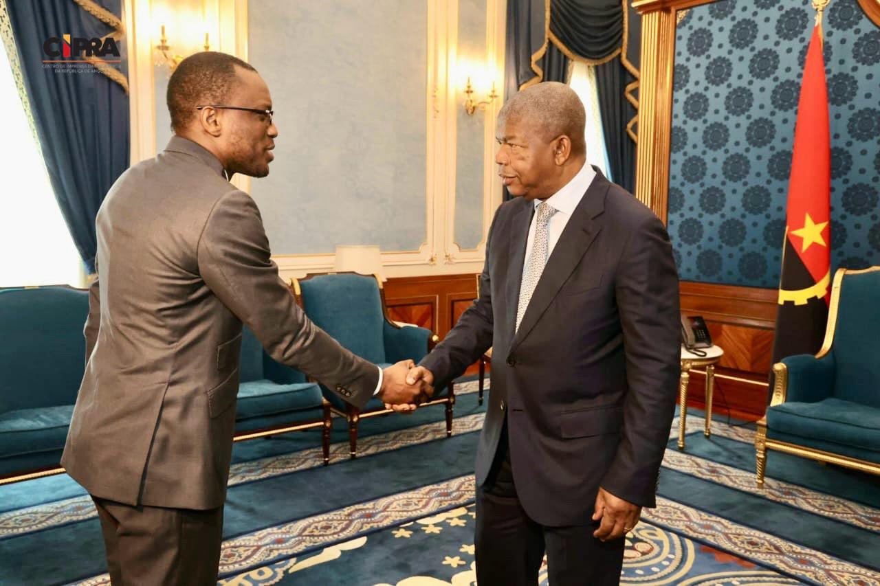 Diplomatie : Le ministre Bakari reçu par le président angolais João Lourenço