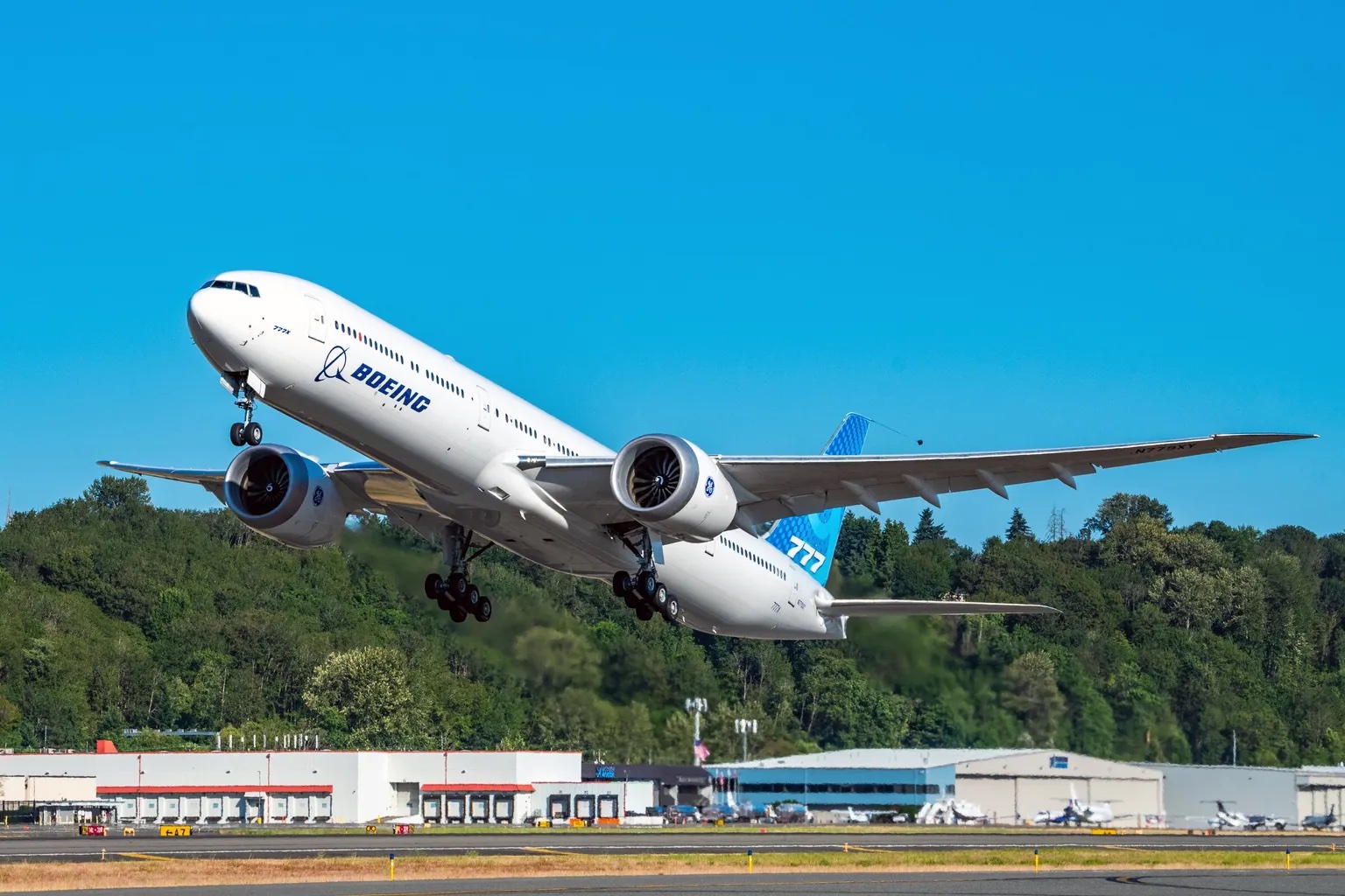 Aviation: Boeing lance le plus gros avion du monde