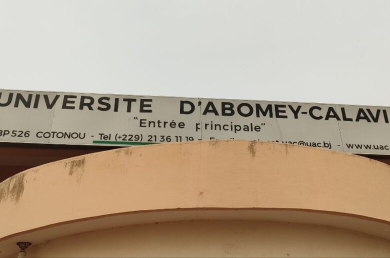 UNIVERSITE D'ABOMEY CALAVI : La FLLAC suspend les soutenances