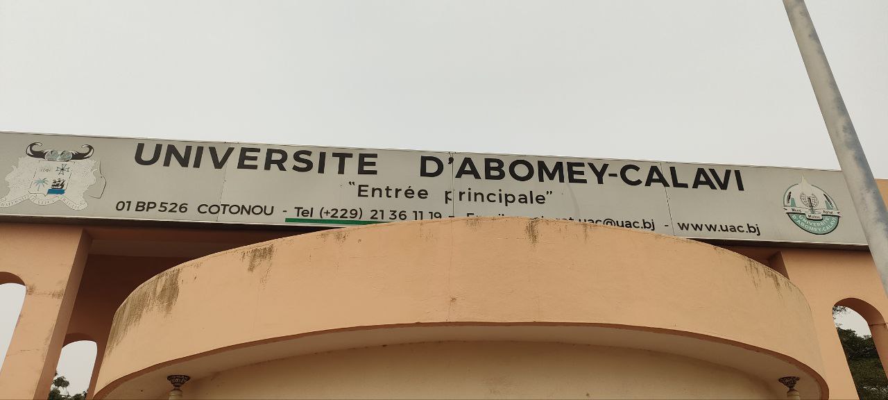 UNIVERSITE D'ABOMEY CALAVI : La FLLAC suspend les soutenances