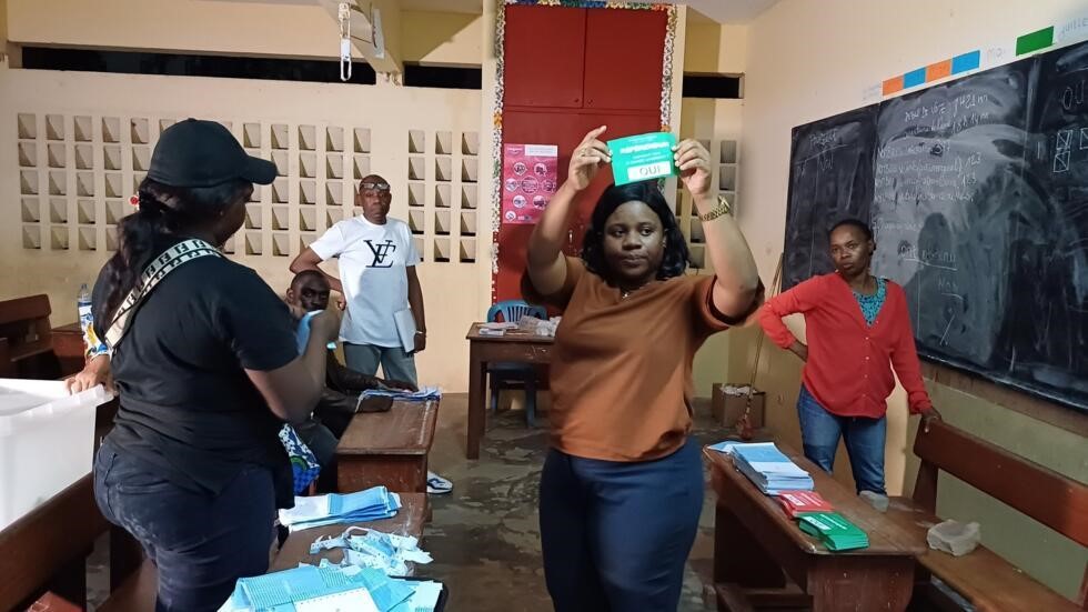 Référendum au Gabon : Le projet de la Constitution adopté à 91,80 %