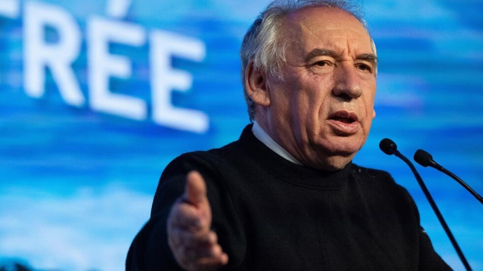 France : Emmanuel Macron nomme le centriste François Bayrou comme Premier ministre