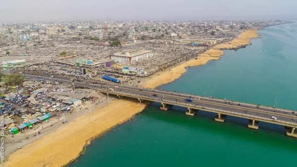 Occupation illégale de la berge Est de la lagune de Cotonou : Les populations de 7 quartiers sommées de libérer les lieux