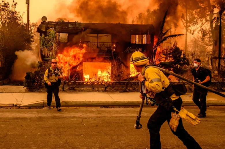 L'Eaton Fire à Los Angeles : Le bilan s’alourdit