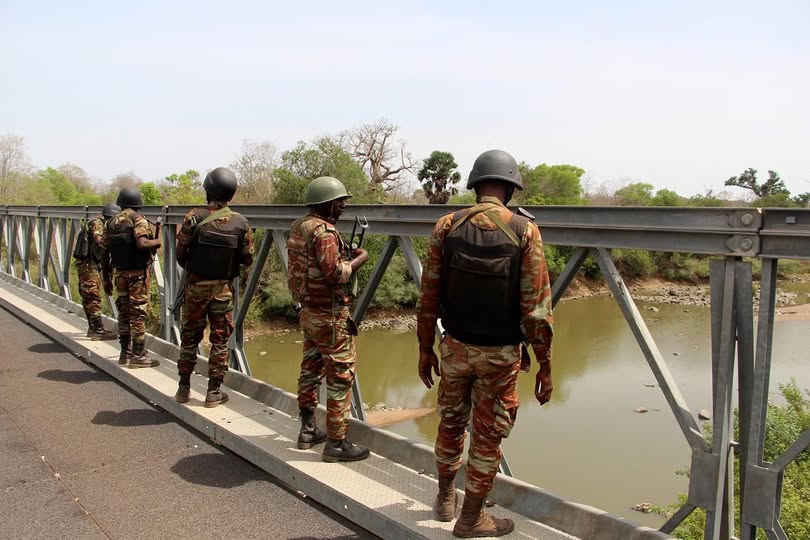 Bénin : Le groupe Djihadiste Jnim revendique l’attaque contre les Forces de Défense et de Sécurité