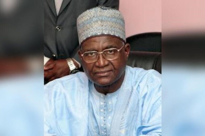Cameroun: un allié de Biya annonce sa candidature à la présidentielle