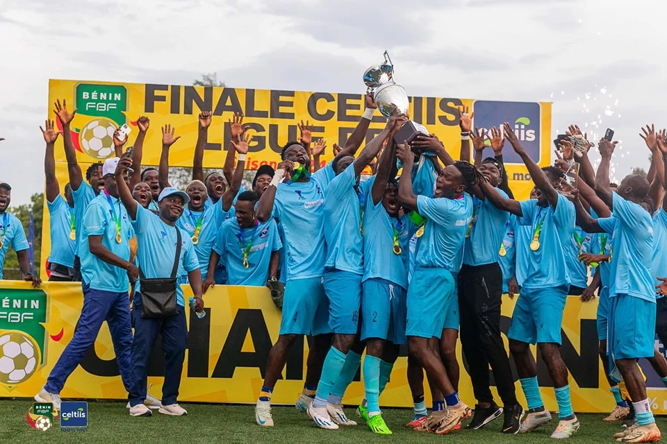 Ligue pro 2025 au Bénin : Dadjè FC sacré champion devant Coton FC