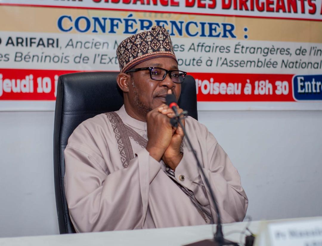 Conférence à l’IAJP sur la souveraineté du pouvoir politique : Nassirou Bako Arifari révèle les dessous de l’impuissance africaine