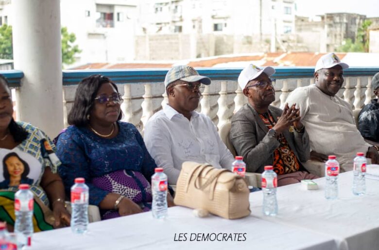 Tournée de reddition de compte dans la 16ème : Cotonou félicite les députés LD