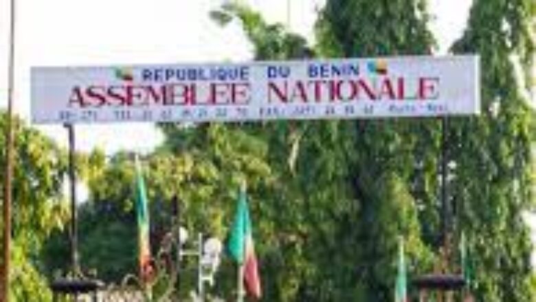 Loi sur les associations: Un encadrement modernisé avec des restrictions inquiétantes