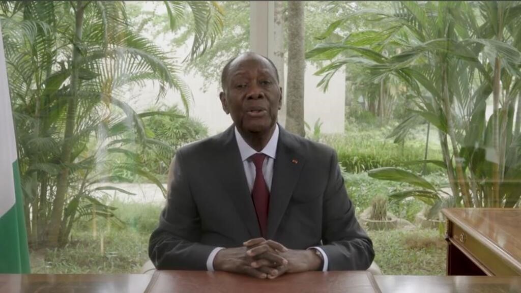 Présidentielle en Côte d’Ivoire: Alassane Ouattara annonce sa candidature