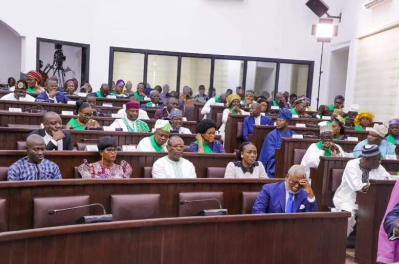 Assemblée Nationale du Bénin : Les raisons du non-examen des questions adressées au gouvernement