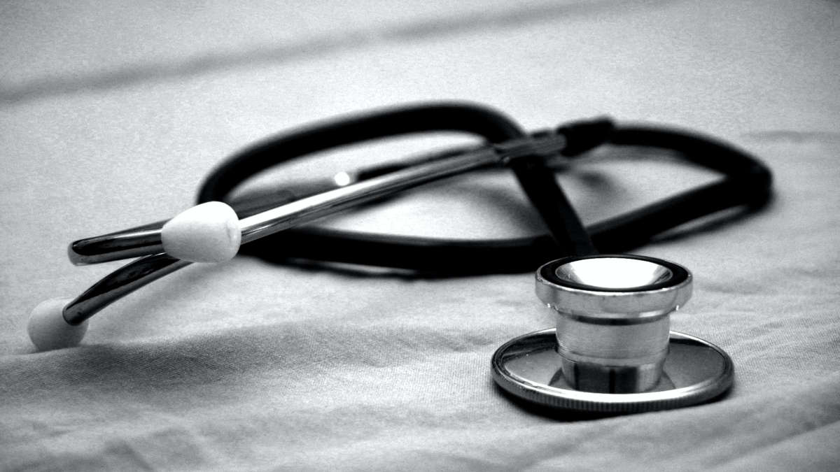 Bénin : Un plombier se fait passer pour un médecin et opère un patient