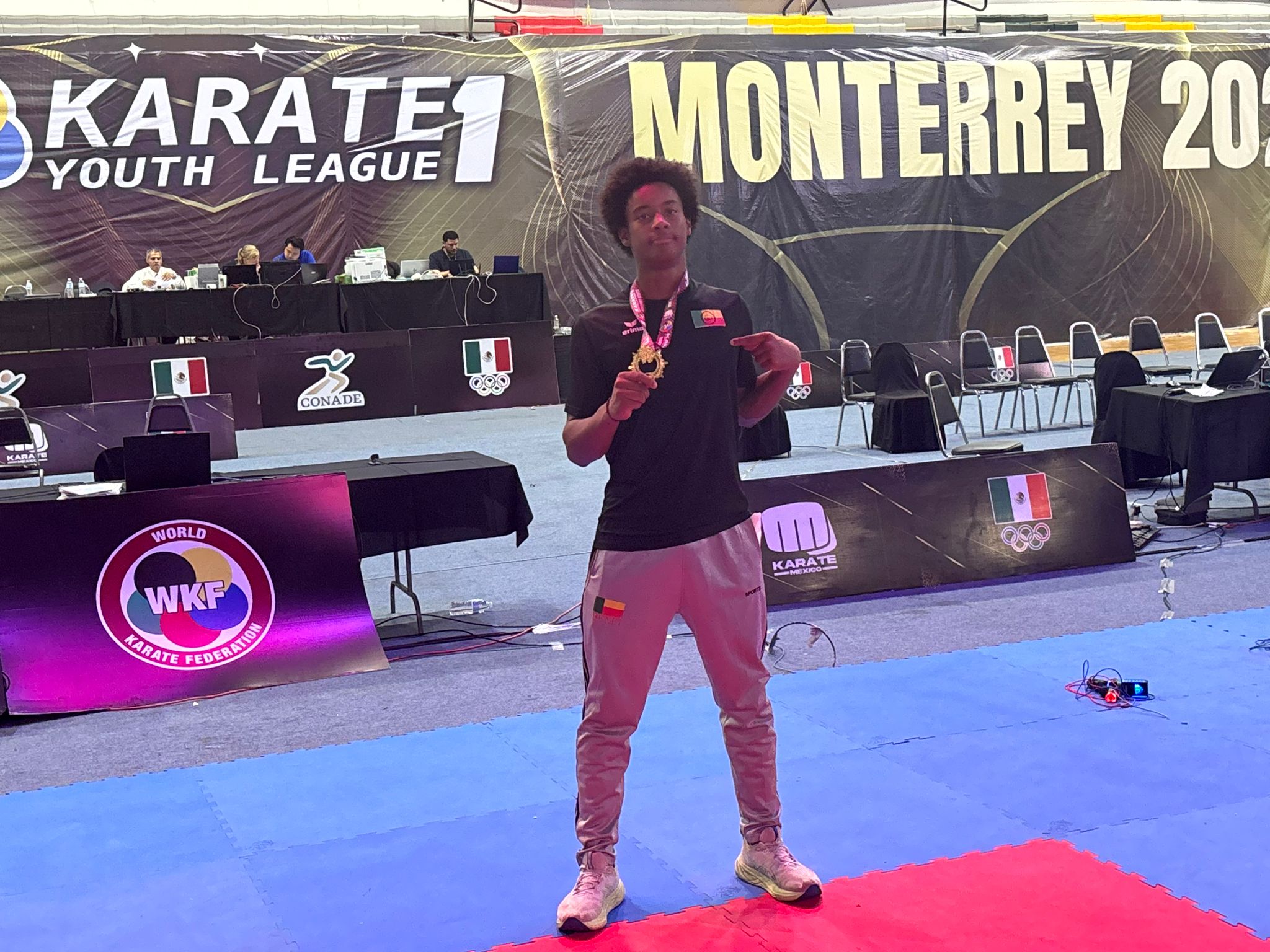 Championnat du monde de la jeunesse  Monterrey, Mexique : Ihsane ADJANONHOUN, en or pour le Bénin