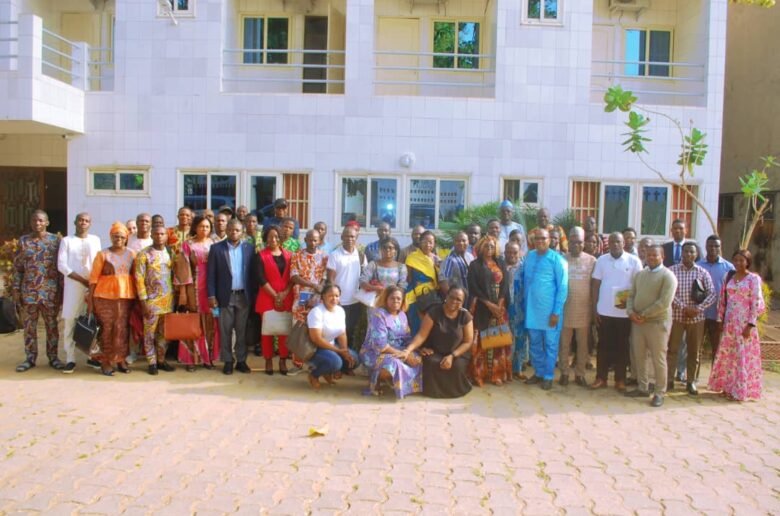 Leadership et stérilisation : l'ABSH outille les managers hospitaliers du Bénin à Lokossa.