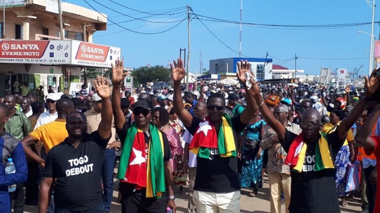 Togo : 16 avocats africains saisissent la justice après la répression des manifestations de juin
