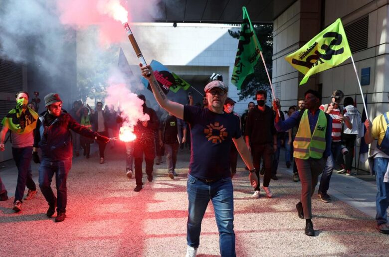 Après l'action « Bloquons Tous » : La France en proie à de nouvelles grèves et manifestations