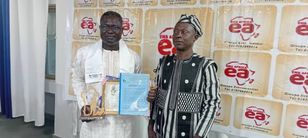 Prix «Cadre émérite» 2025 : Barthélémy Tamegnon distingué par l’Ong Ewa Afrika