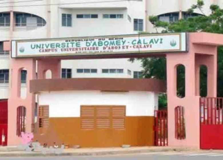 Retrait des actes académiques à l’Université d’Abomey-Calavi : Un véritable calvaire pour les étudiants