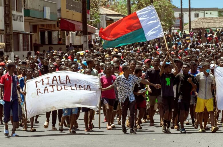 Madagascar : la contestation s’enracine, la jeunesse défie le pouvoir