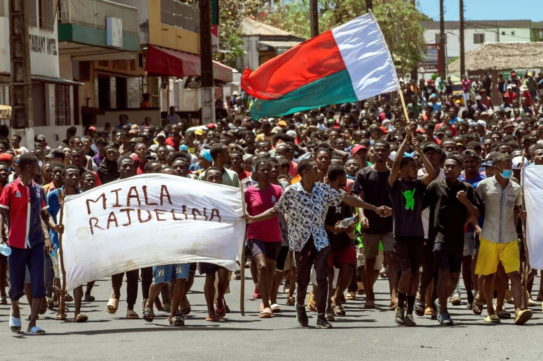 Madagascar : la contestation s’enracine, la jeunesse défie le pouvoir
