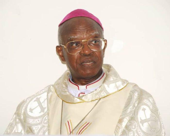 Bénin : Décès de Mgr  Barthélemy  Adoukonou