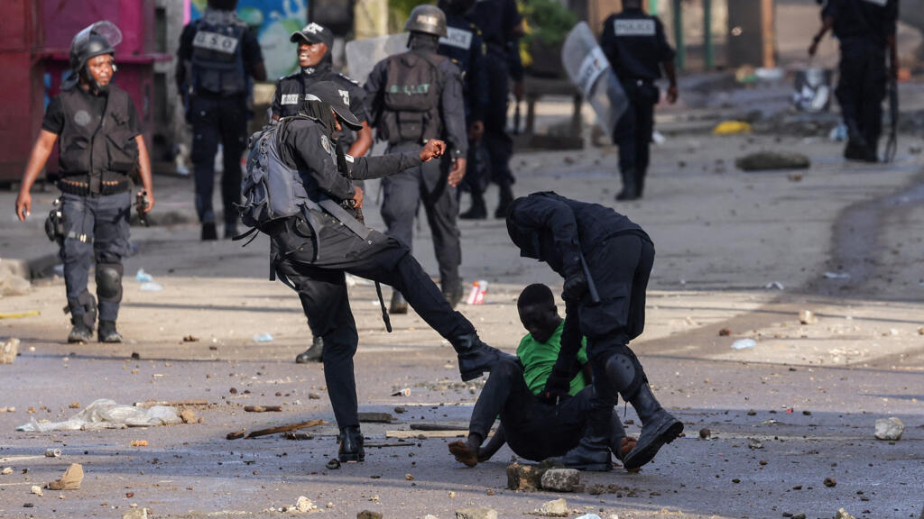 Cameroun : Les autorités annoncent un bilan de 16 morts suite aux manifestations postélectorales