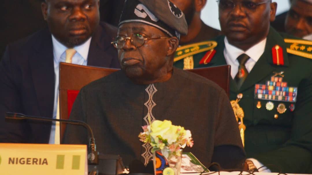 Lycéennes enlevées au Nigéria : Tinubu reporte son arrivée au G20