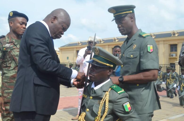 Forces Armées Béninoises : 73 nouveaux Officiers consacrés à Allada