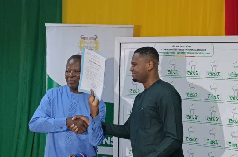 Elections communales 2026 au Bénin : Les  Démocrates reçoivent leur récépissé provisoire de la CENA, réaction de  Eric Houndété
