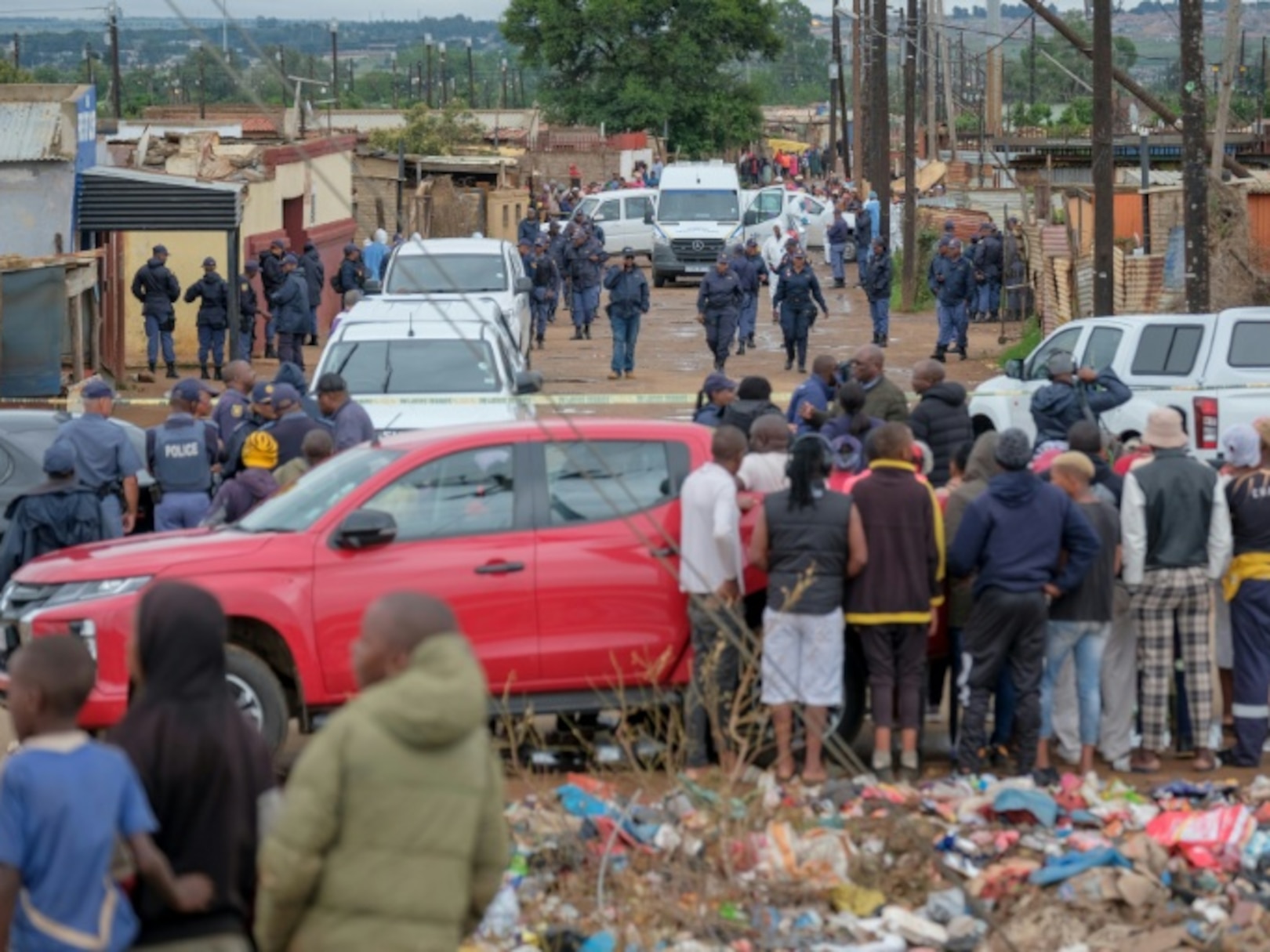 Afrique du Sud : Neuf morts et plusieurs blessés dans une attaque armée près de Johannesburg