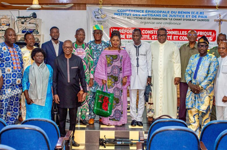 Conférence mensuelle de l’IAJP : Les réformes constitutionnelles en Afrique au cœur des débats