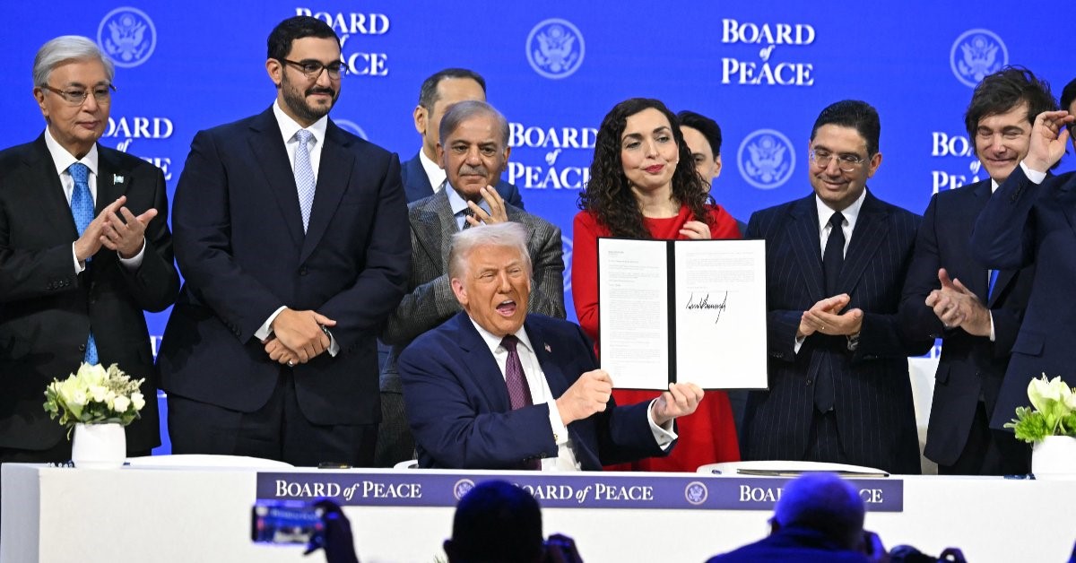 Forum économique de Davos : Donald Trump officialise la création du « Conseil de paix » face à des alliés hésitants
