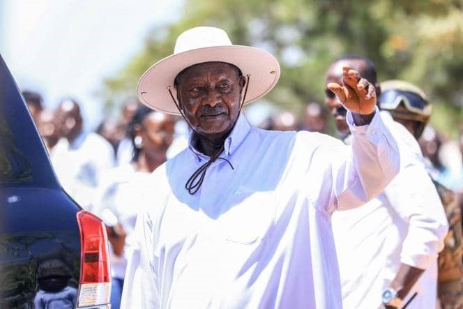 Ouganda : Museveni réélu dans un scrutin marqué par tensions et accusations