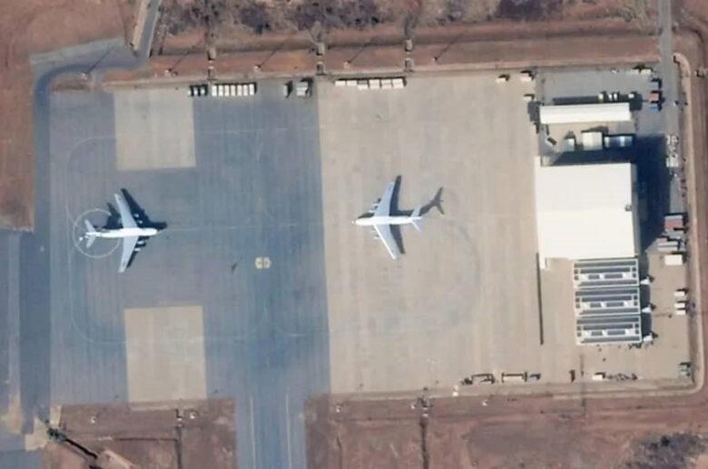 Niger : après de violents tirs et explosions autour de l’aéroport de Niamey, le calme revient