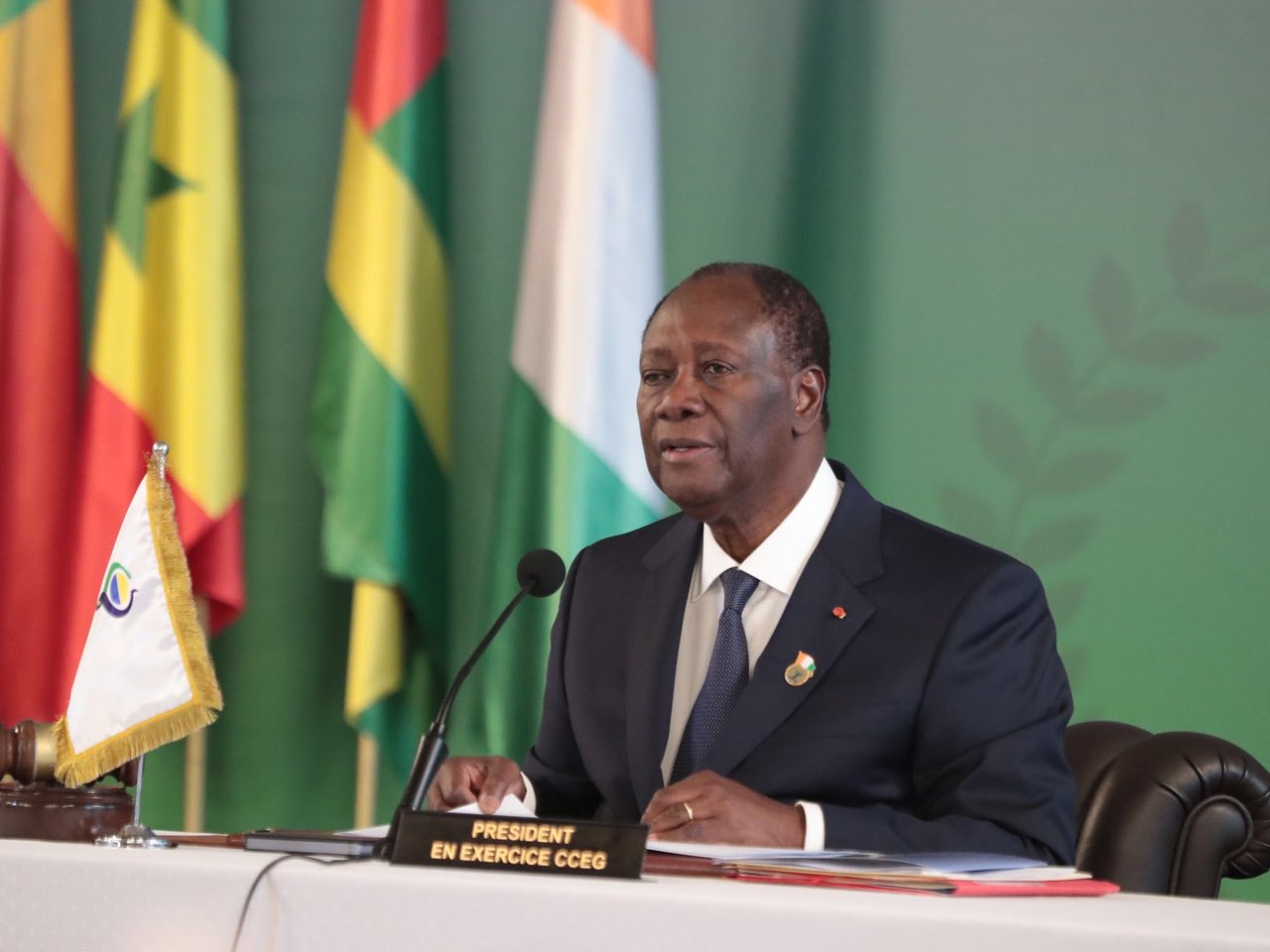 Côte d’Ivoire:  Alassane Ouattara dissout le gouvernement après les législatives
