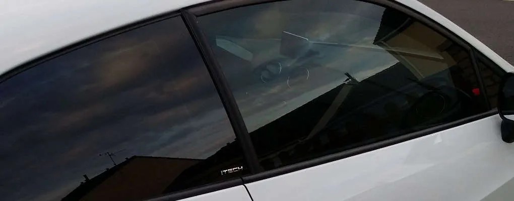 Interdiction de circulation des véhicules à vitres teintées au Bénin : Une mesure mort-née ?