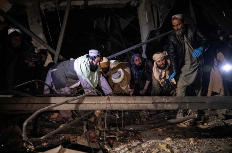 Afghanistan : un hôpital bombardé fait des centaines de morts