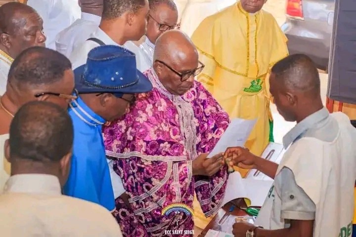 Présidentielle 2026 au Bénin: Le Révérend Pasteur Benoît Adéogoun, Chef mondial de l’ECC vote pour donner l'exemple