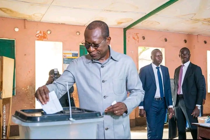 Élection présidentielle d'avril 2026 : Patrice Talon a voté ce dimanche à Cotonou